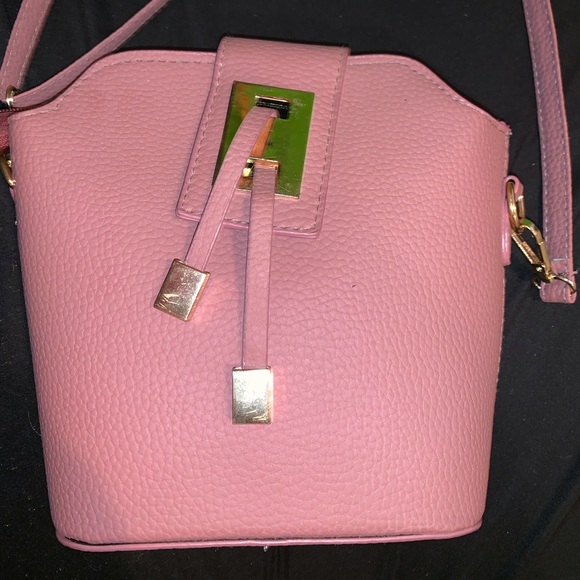 Brand new nude purse - Picture 2 of 5